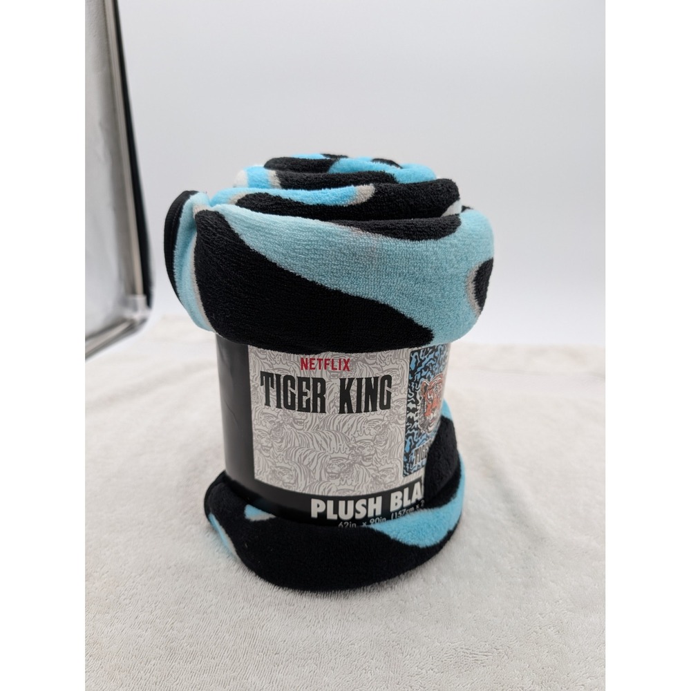 Netflix Tiger King Plush Blanket Blue Black White Tiger Stripe 62x90 Throw NEW